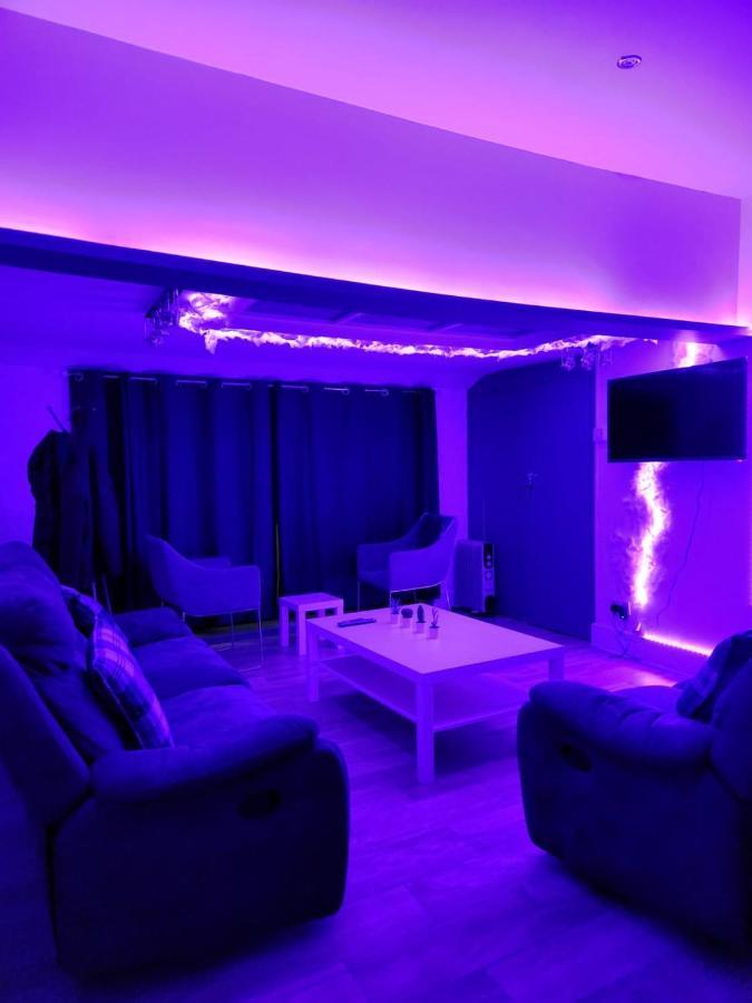 J'S Apartment Halifax Luaran gambar